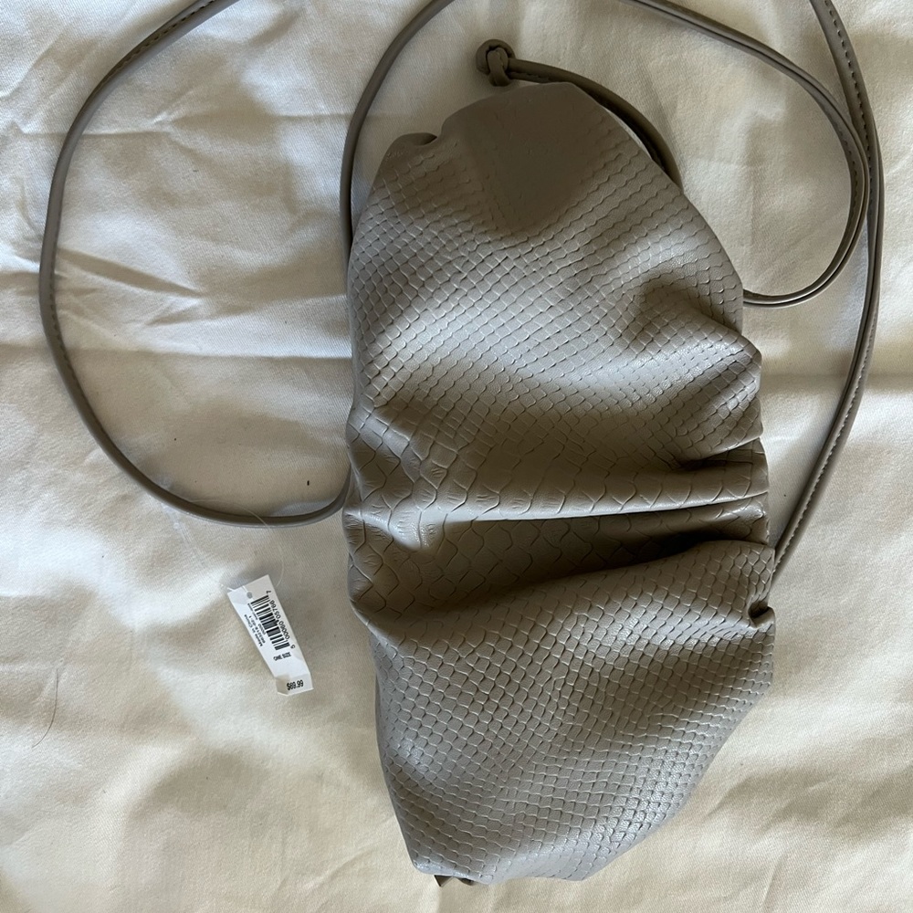 Pouch bag with strap